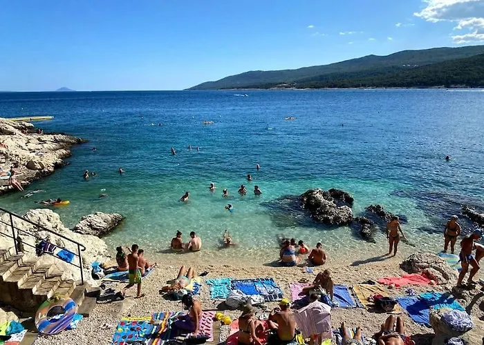 Appartement Vesna With A Terrace And Sea View *